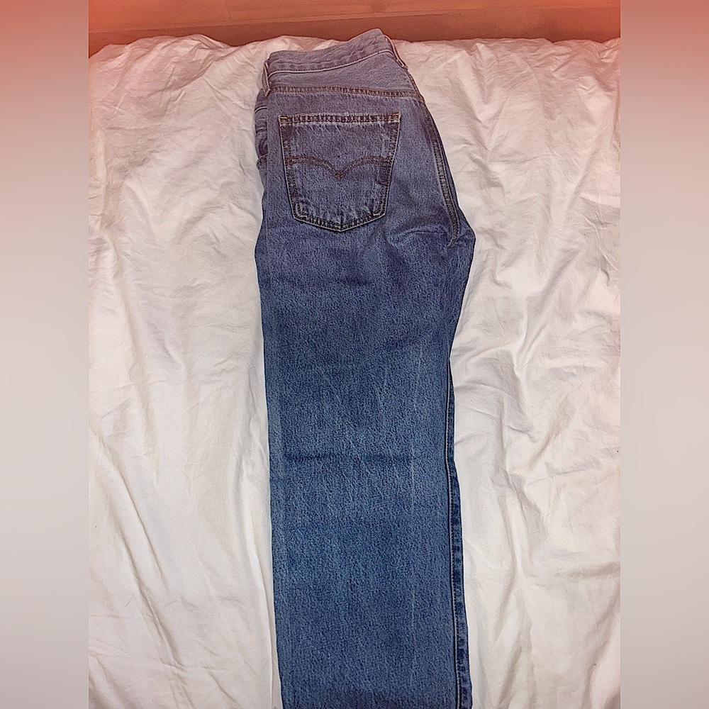 Levi jeans